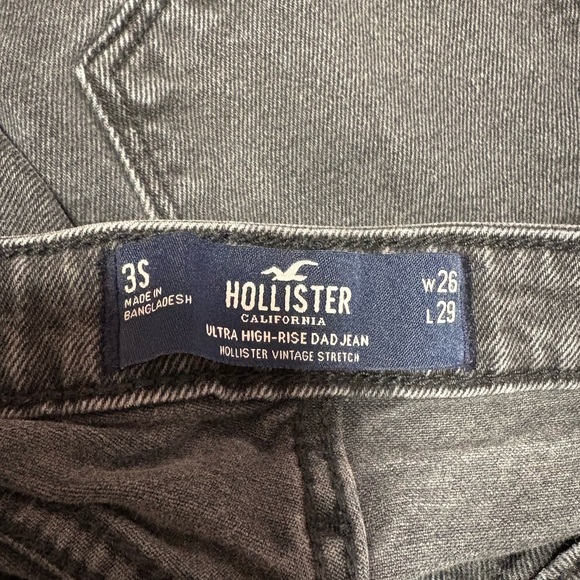Hollister Ultra High-Rise Black Patchwork Dad Jeans (Size 3 Short) - Picture 4 of 4